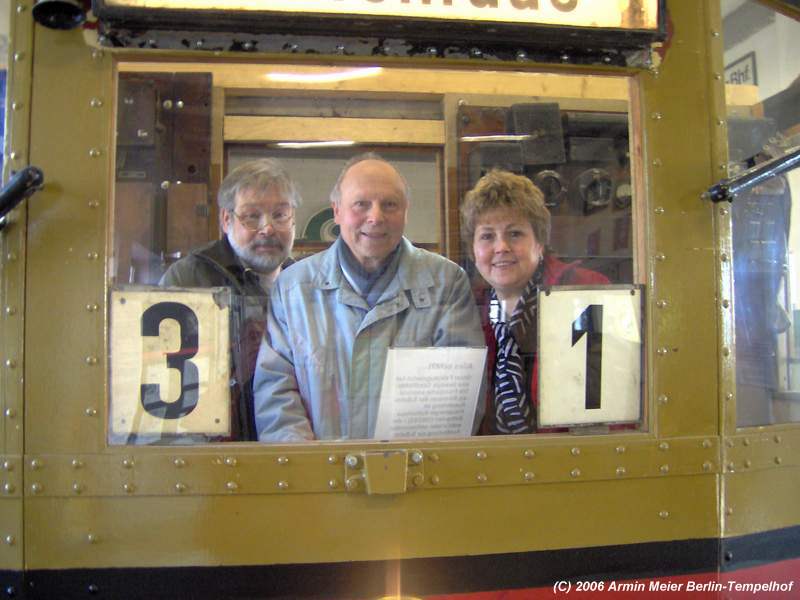 Armin und Familie im S-Bahn Museum Gribnitzsee